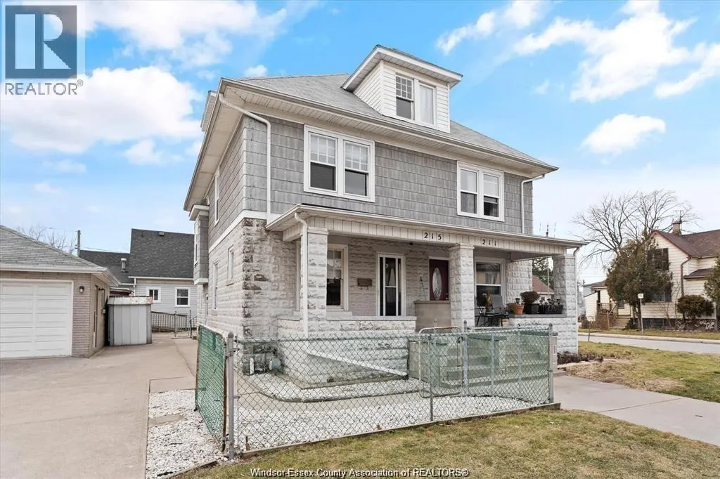 215 Pierre Ave