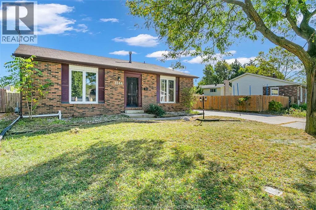 3344 PINEVIEW