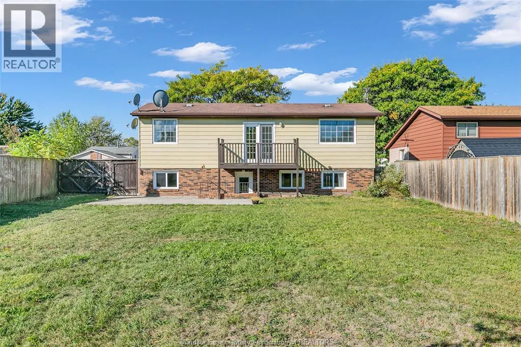 3344 PINEVIEW