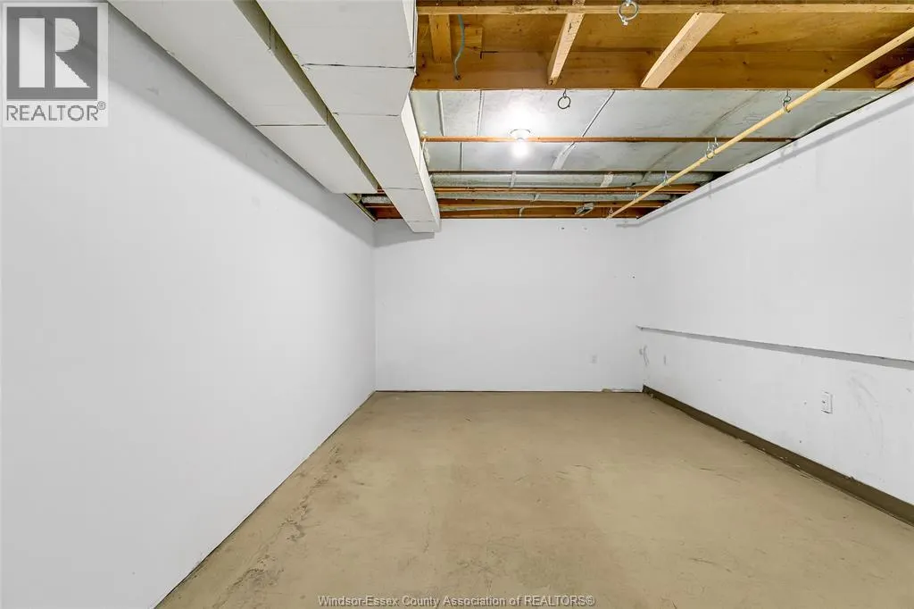 3344 PINEVIEW