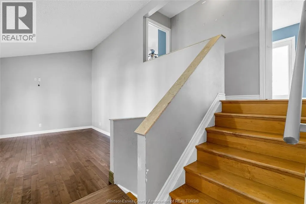 3344 PINEVIEW