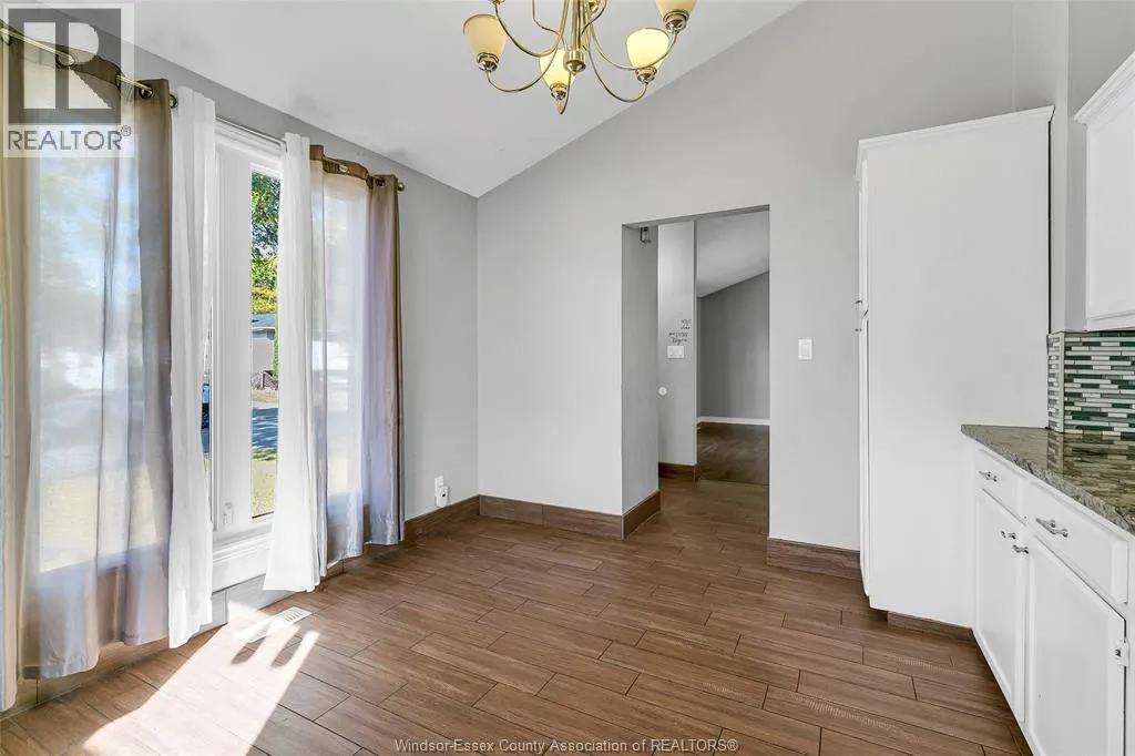 3344 PINEVIEW