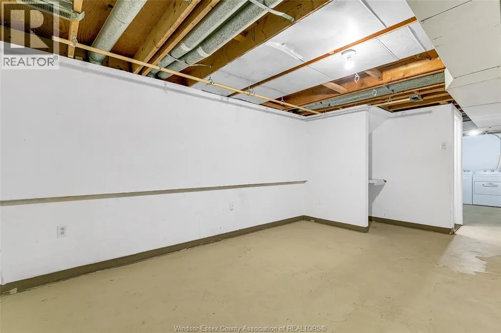 3344 PINEVIEW