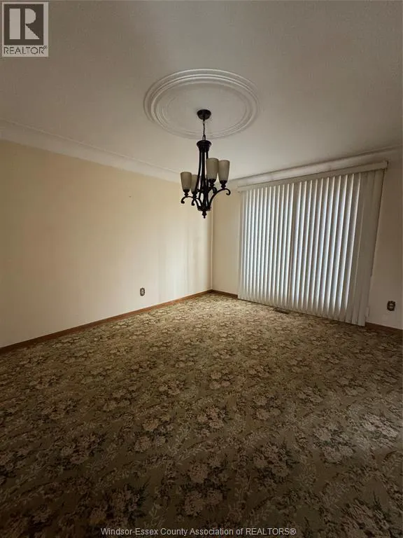 5515 OUTER DRIVE
