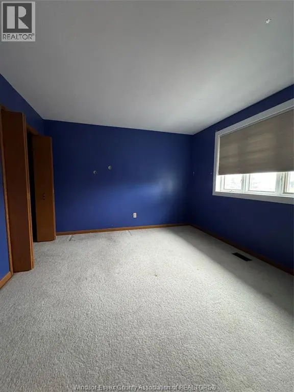 5515 OUTER DRIVE