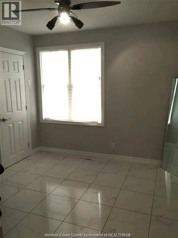214 SEACLIFF DRIVE
