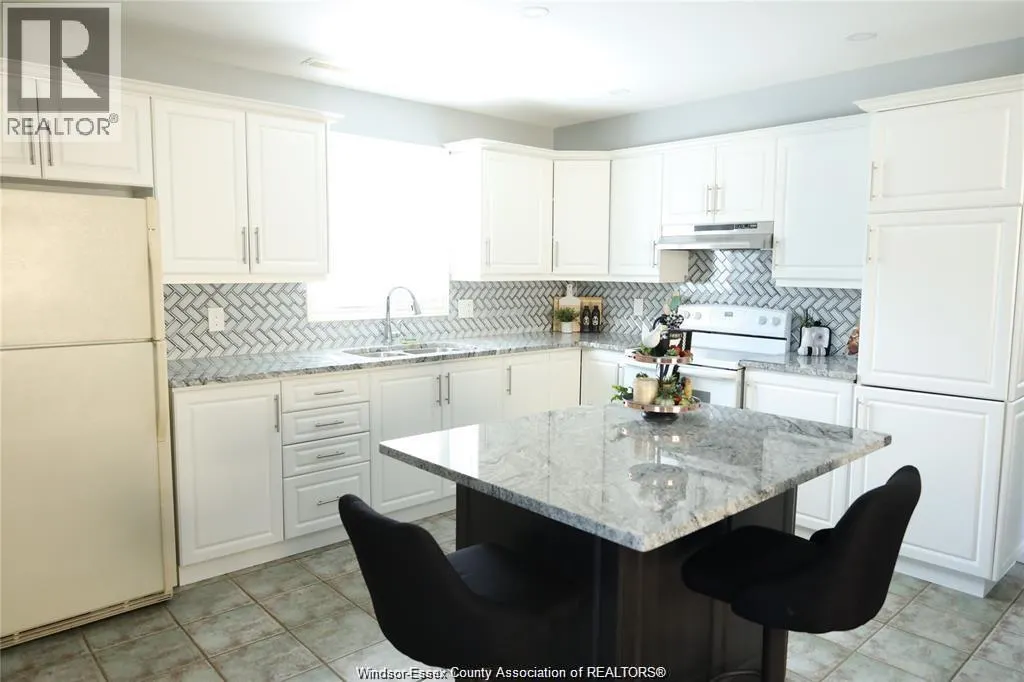 779 MERCER STREET Unit# UPPER