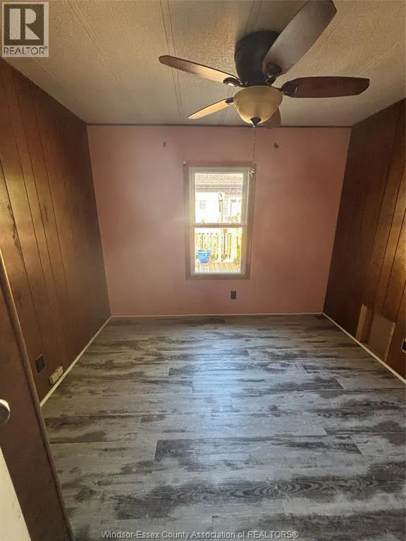 31 POPLAR DRIVE