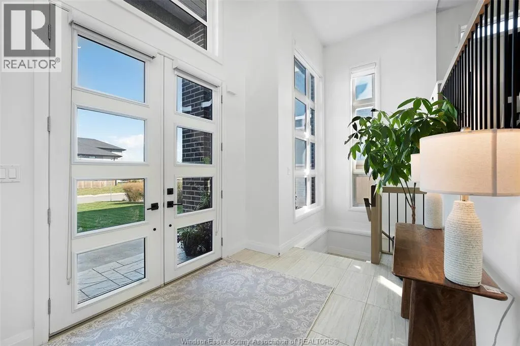 205 MULLEN CRESCENT