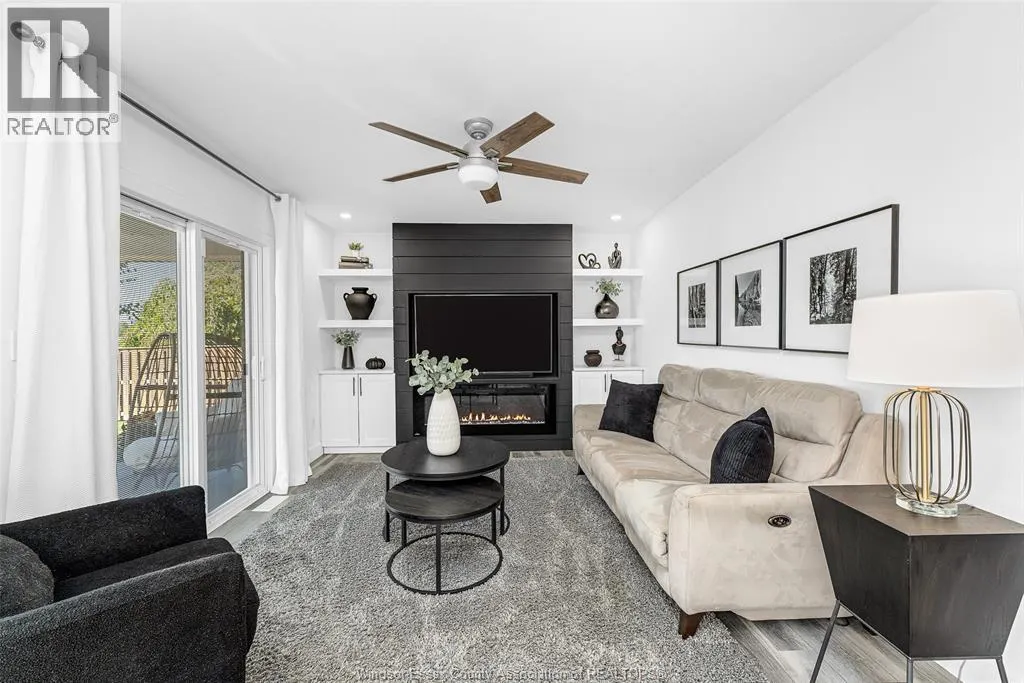 180 OAK DR
