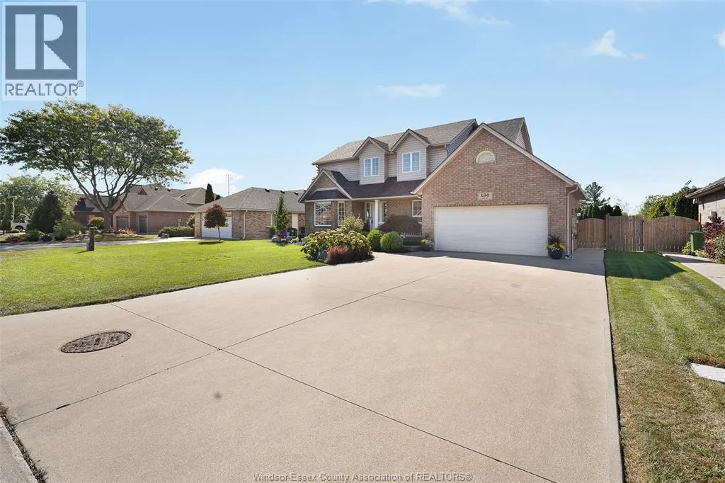 180 OAK DR