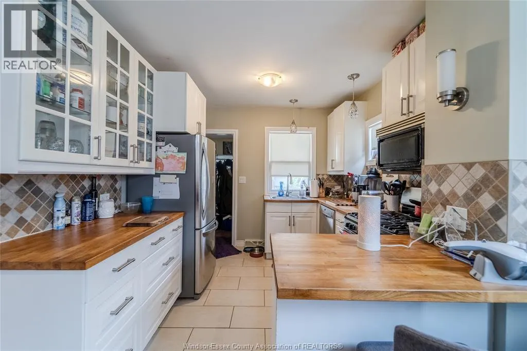 1463 Pierre