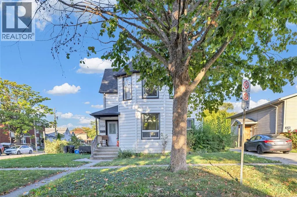 304 LANGLOIS AVENUE
