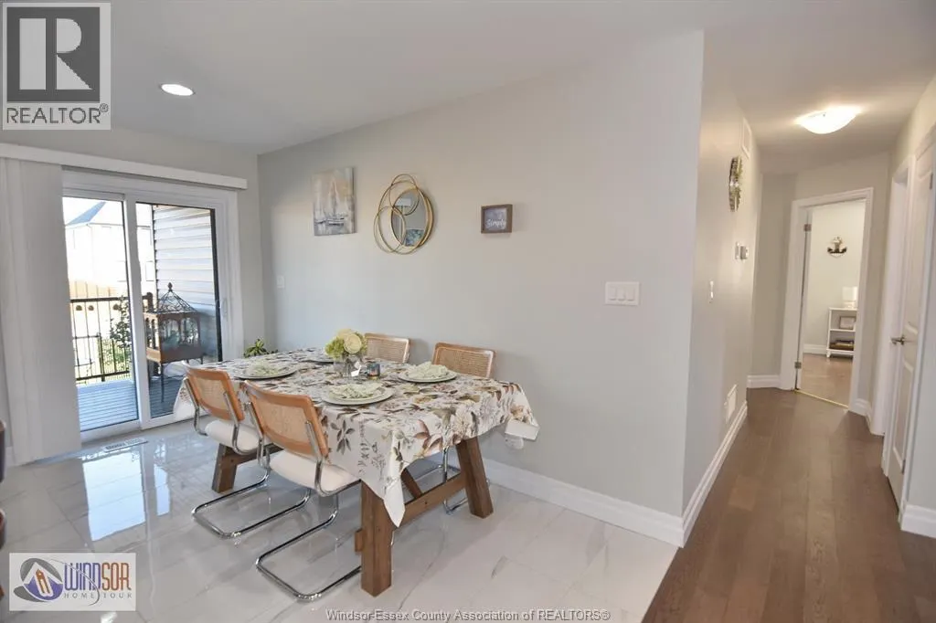 48 KINGSBRIDGE DRIVE