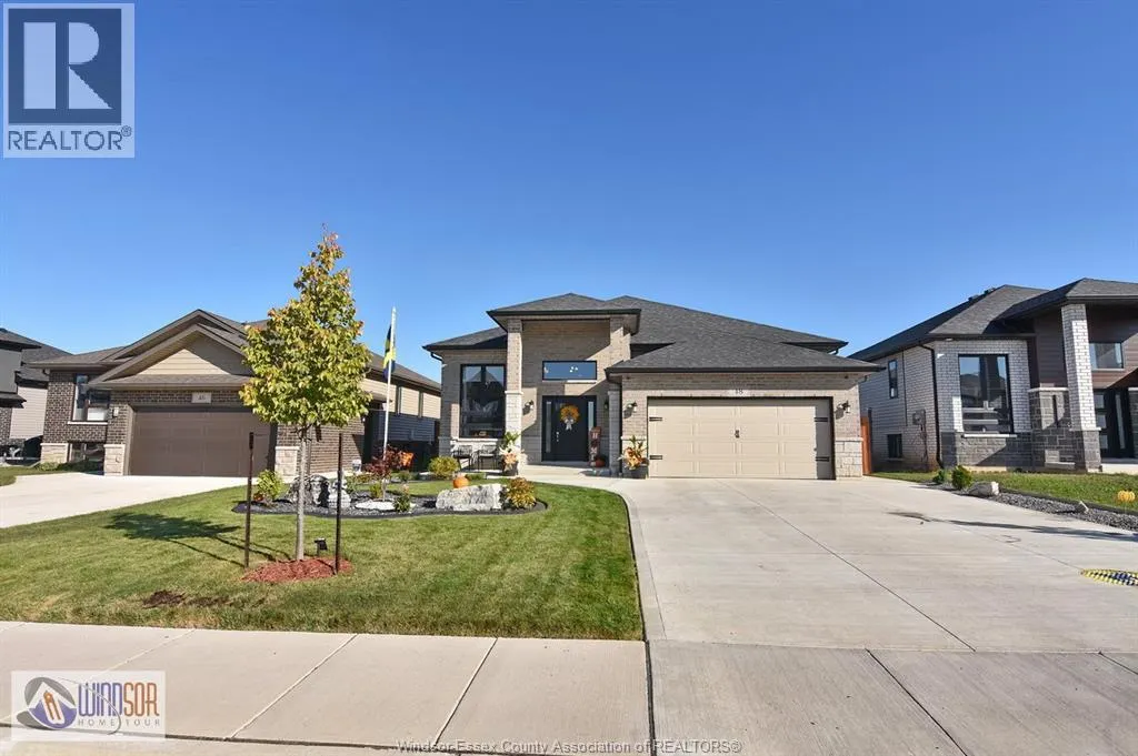 48 KINGSBRIDGE DRIVE