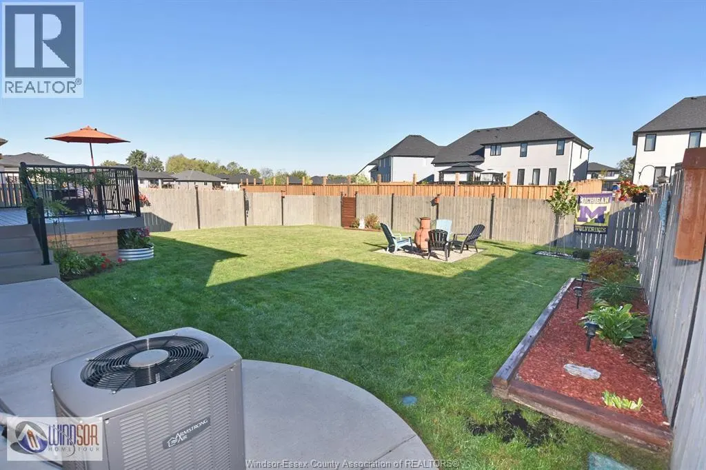 48 KINGSBRIDGE DRIVE