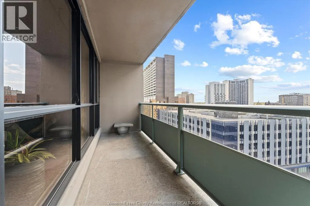 111 Riverside Dr East Unit# 1007