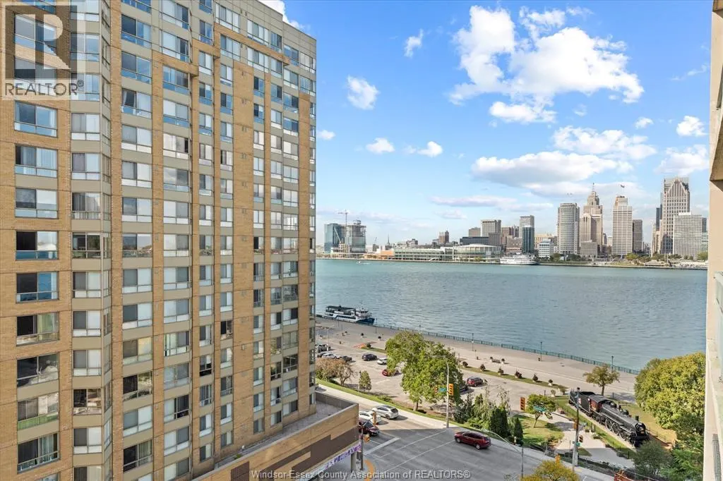 111 Riverside Dr East Unit# 1007