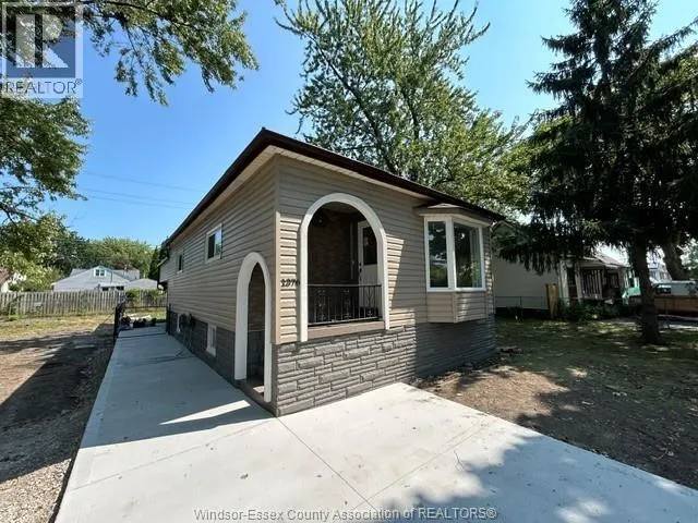 1376 ST LUKE