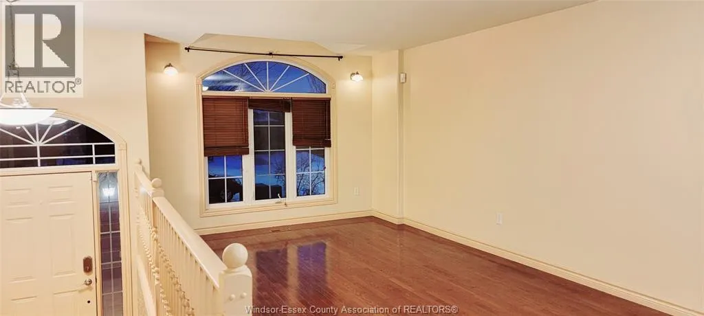 4628 FONTANA