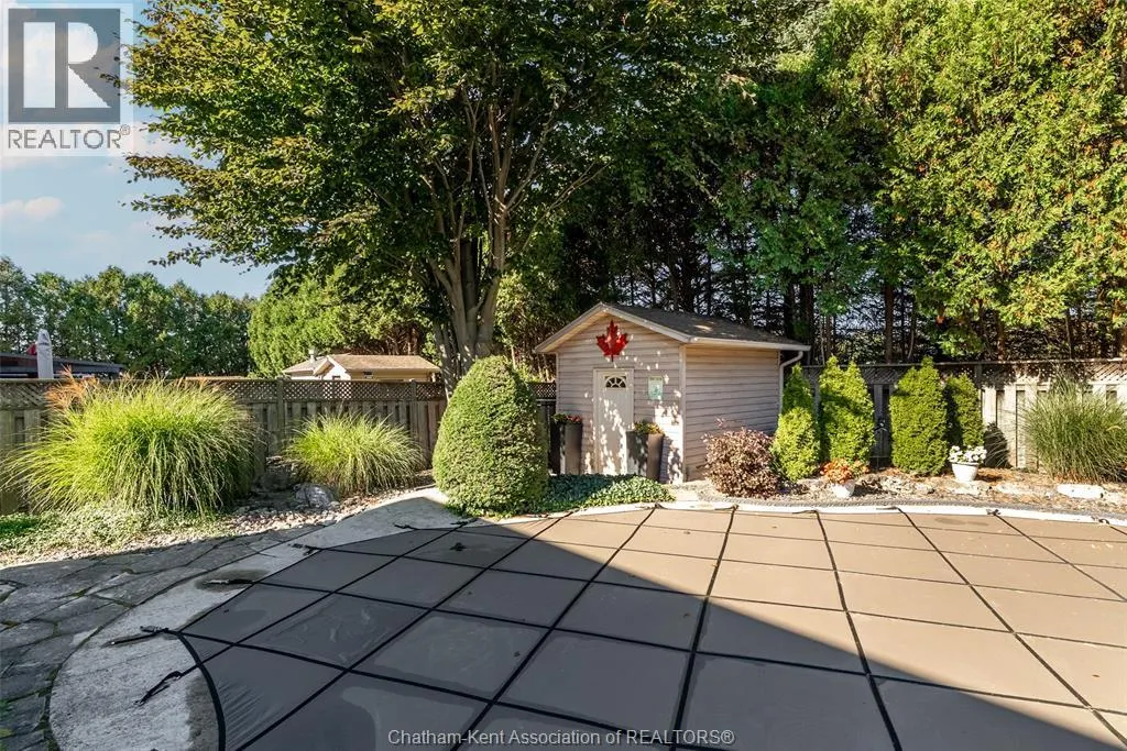 13 Hedge Maple Path
