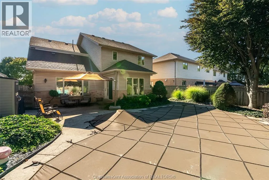13 Hedge Maple Path