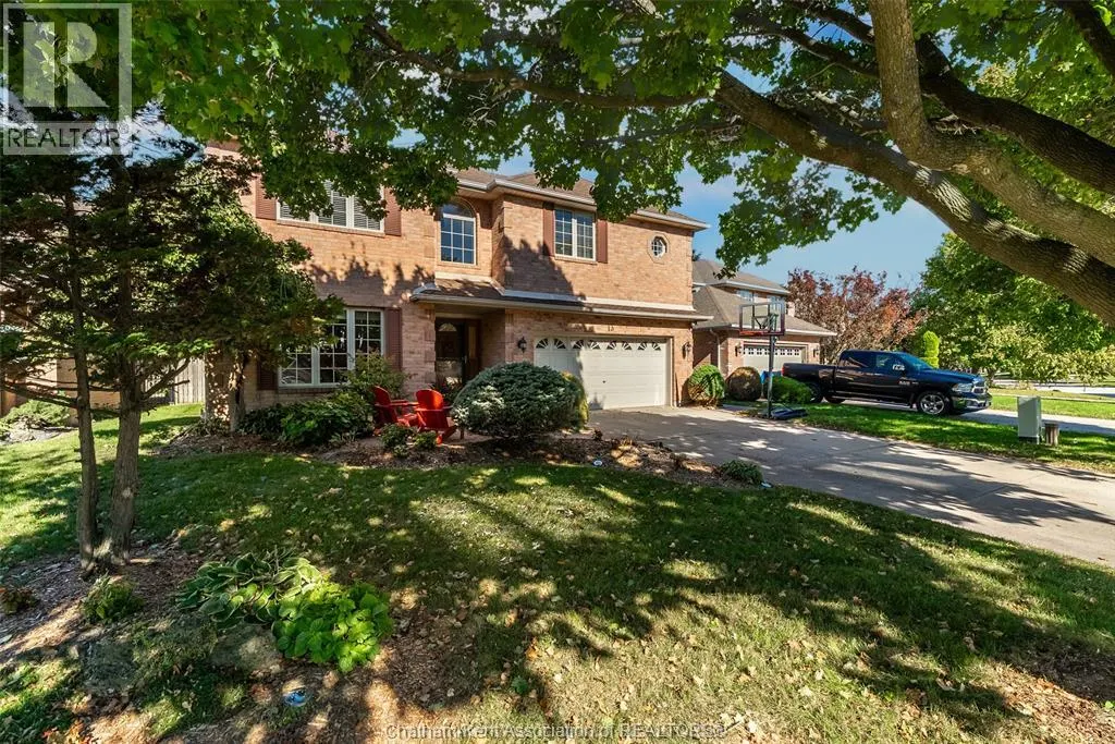 13 Hedge Maple Path