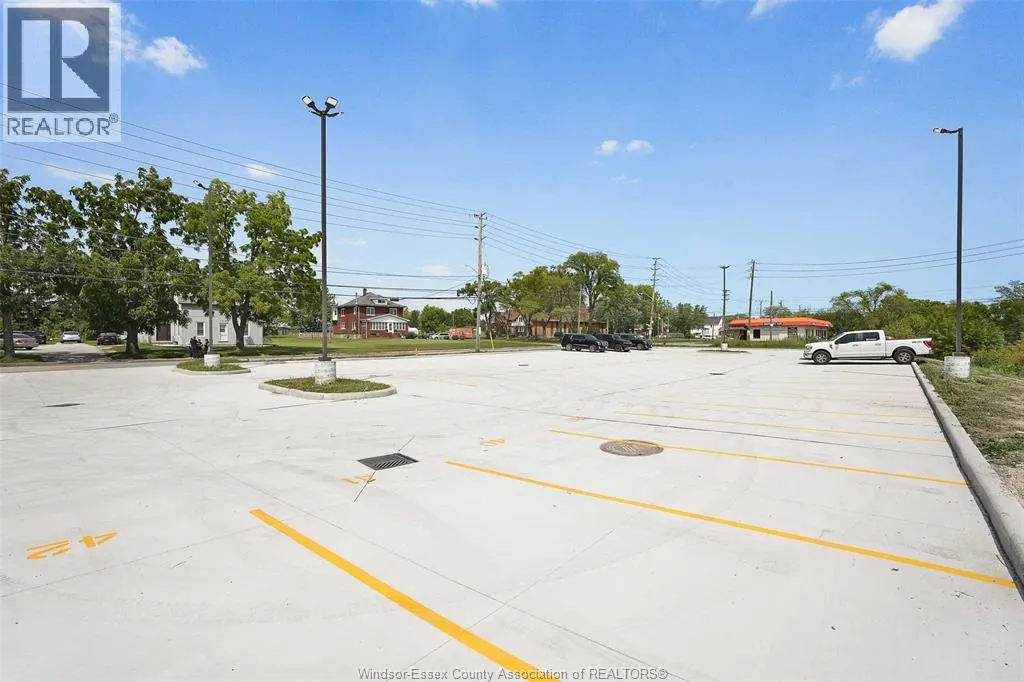 755 GRAND MARAIS Unit# 102