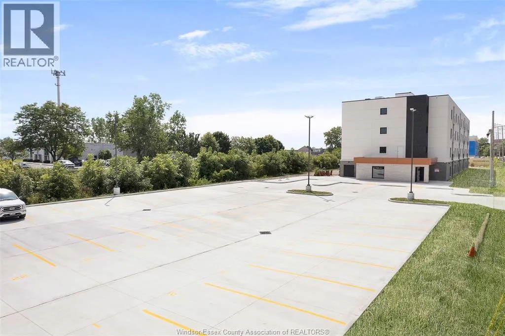 755 GRAND MARAIS Unit# 102