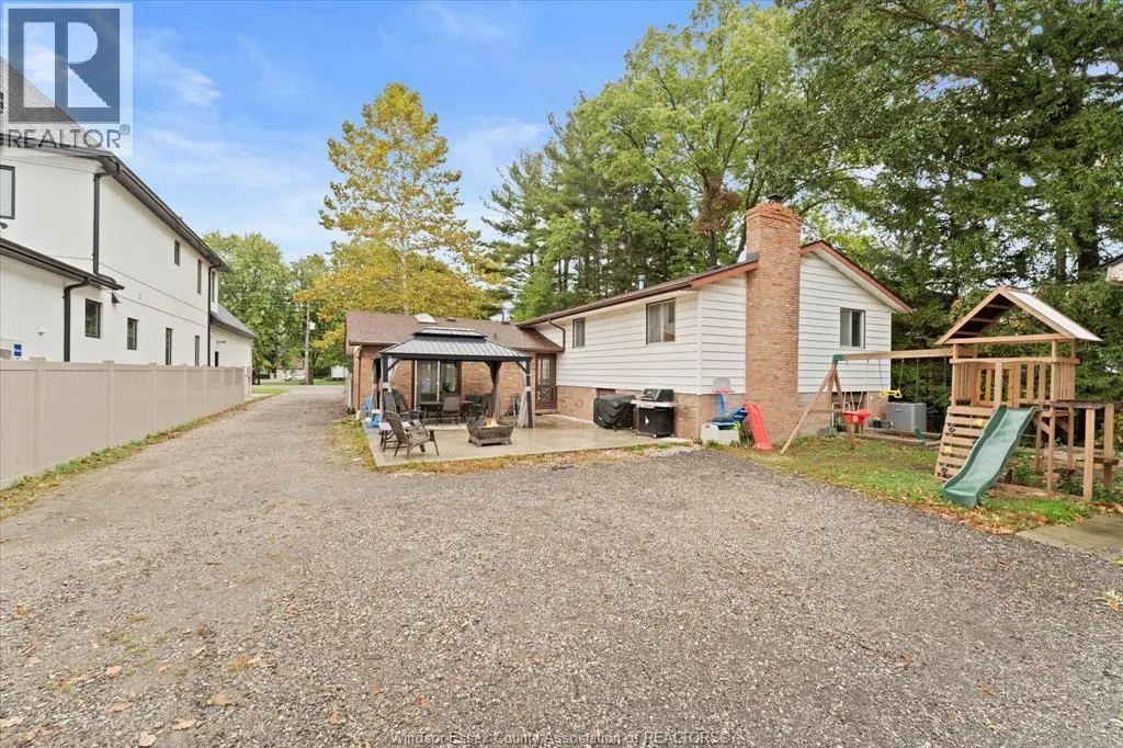 1222 REAUME ROAD