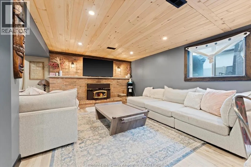 1222 REAUME ROAD