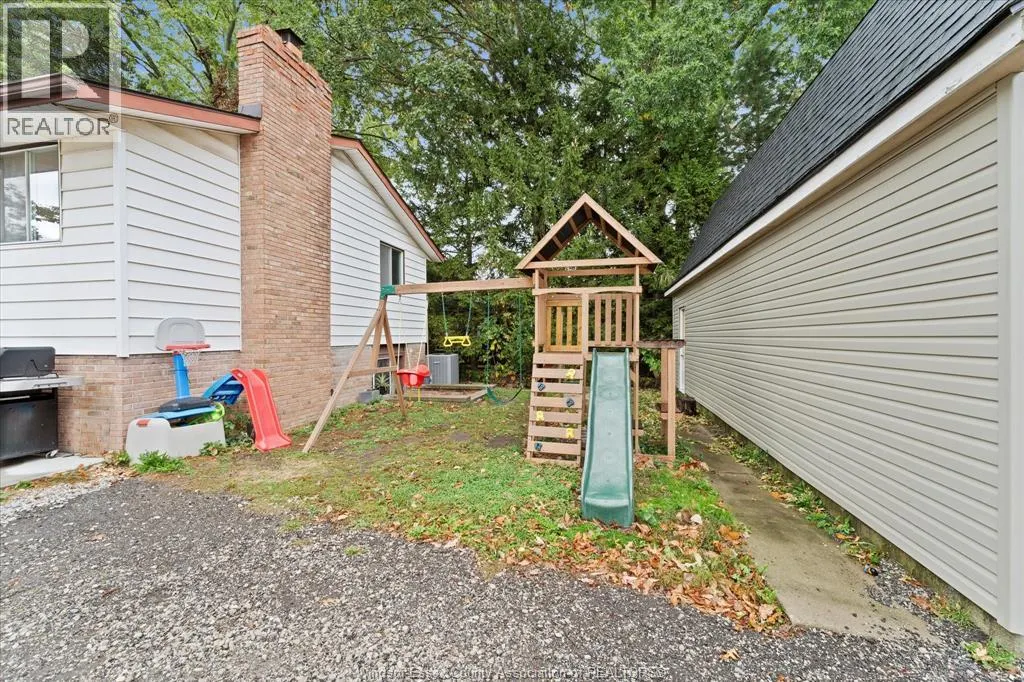 1222 REAUME ROAD