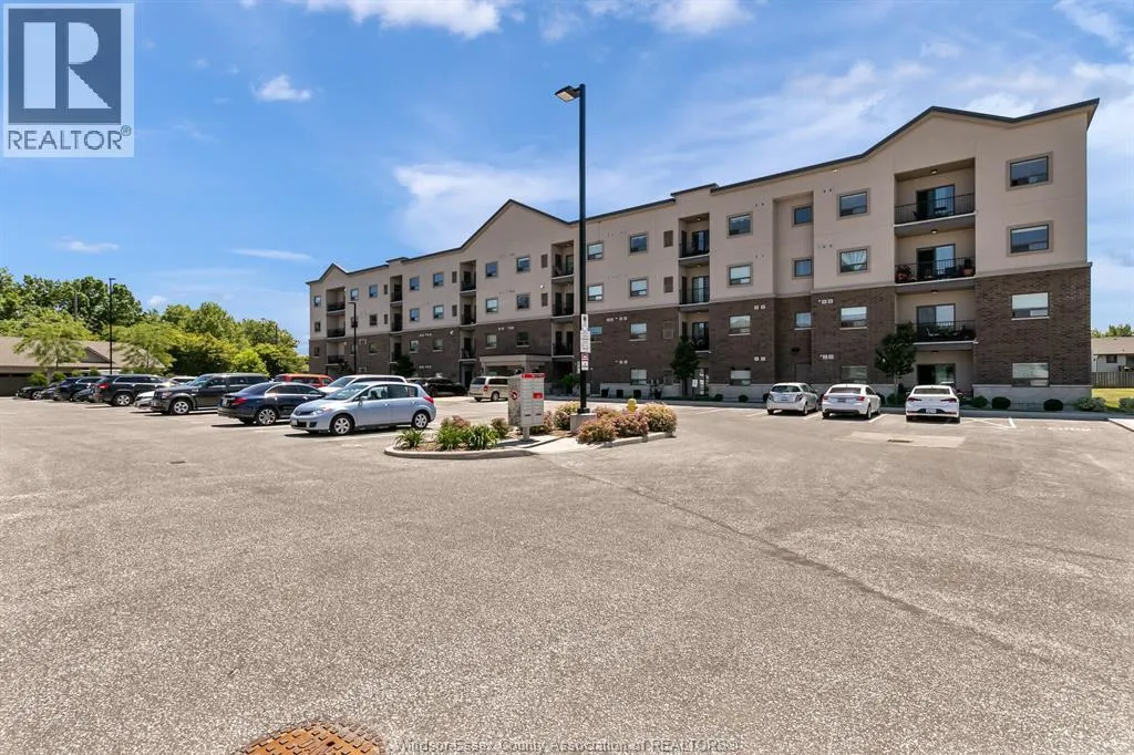 8475 WYANDOTTE East Unit# 407