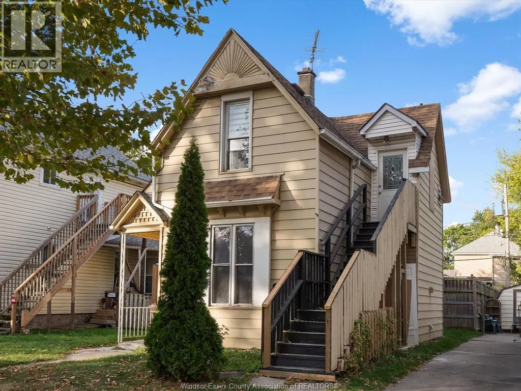 253 CURRY AVENUE