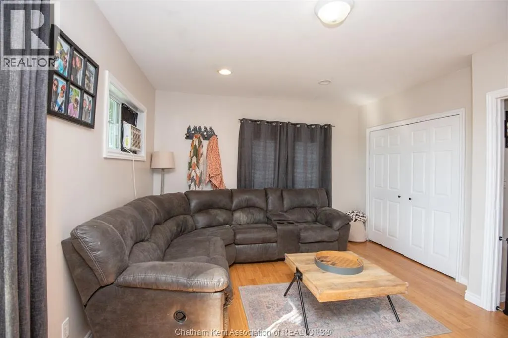 2352 OIL HERITAGE ROAD