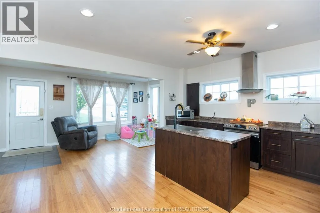 2352 OIL HERITAGE ROAD