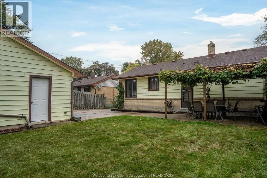 3545 GLENWOOD