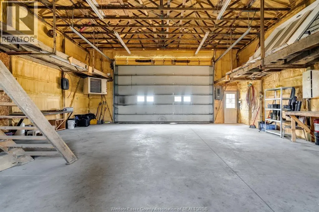 10350 Richardson Sideroad
