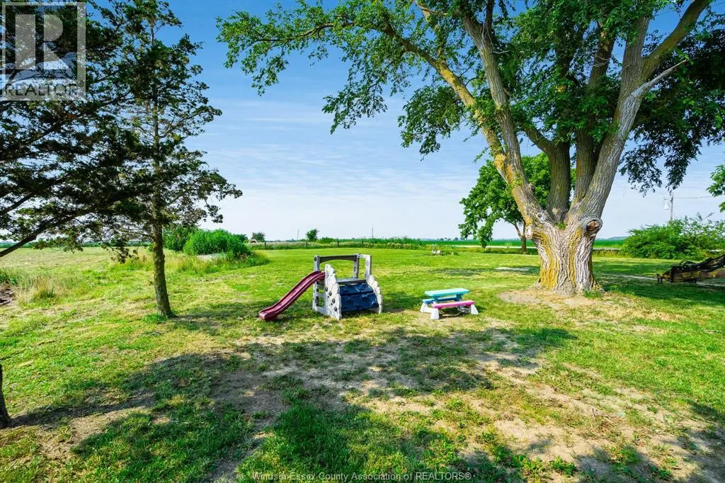 10350 Richardson Sideroad