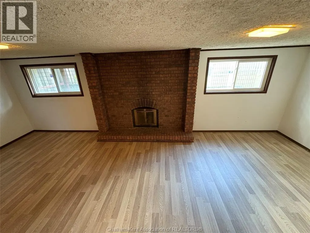 104 Randolf CRESCENT