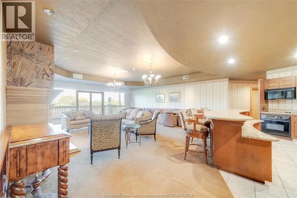 4955 RIVERSIDE DRIVE East Unit# 203