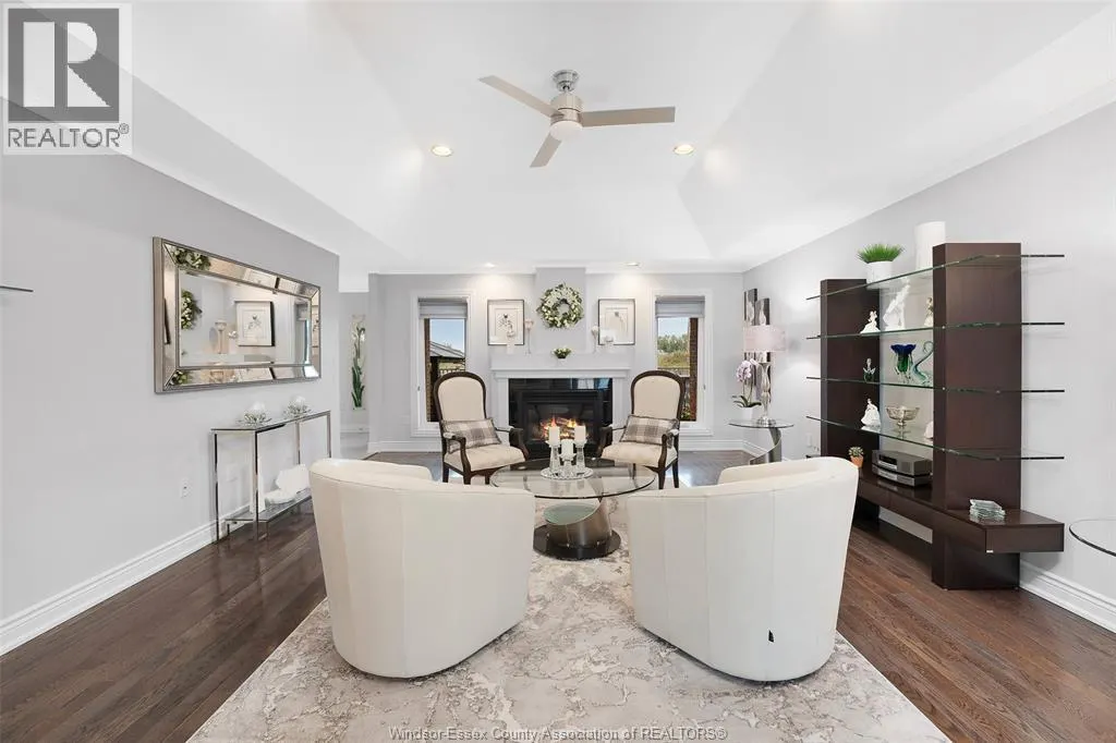 2739 LOMBARDY