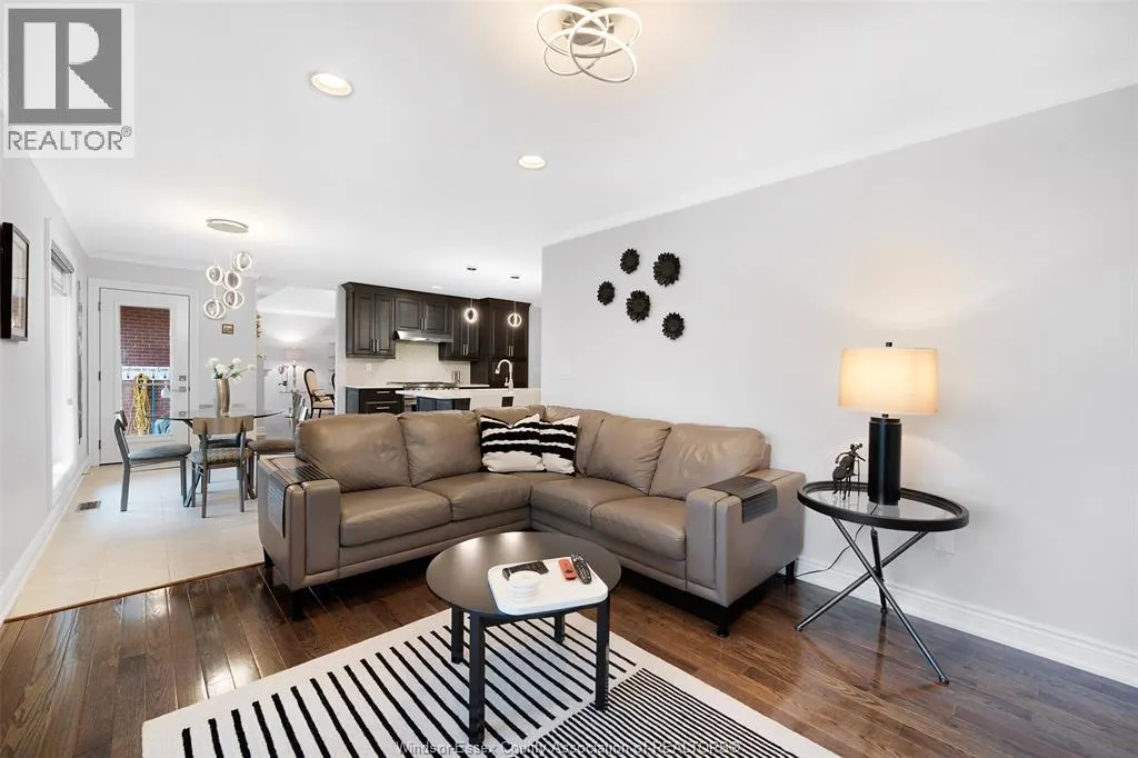 2739 LOMBARDY