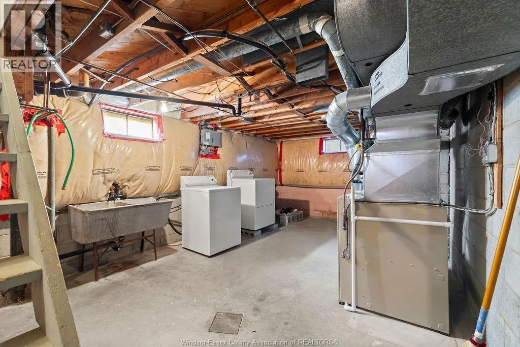 3955 MOUNT ROYAL DRIVE