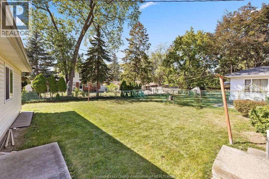 3955 MOUNT ROYAL DRIVE