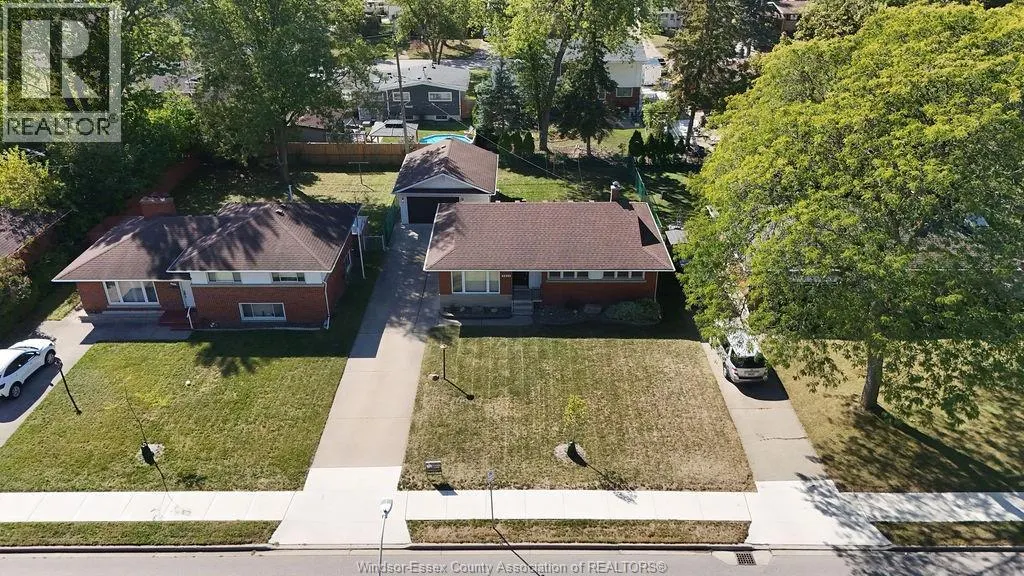 3955 MOUNT ROYAL DRIVE