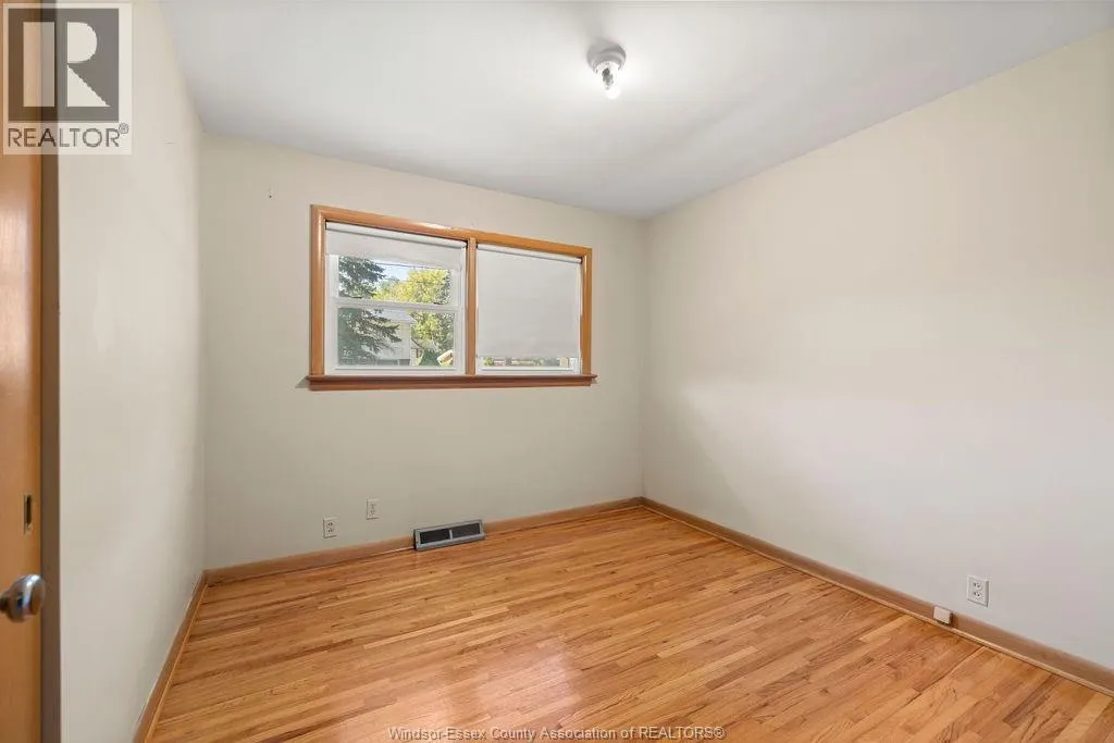 3955 MOUNT ROYAL DRIVE