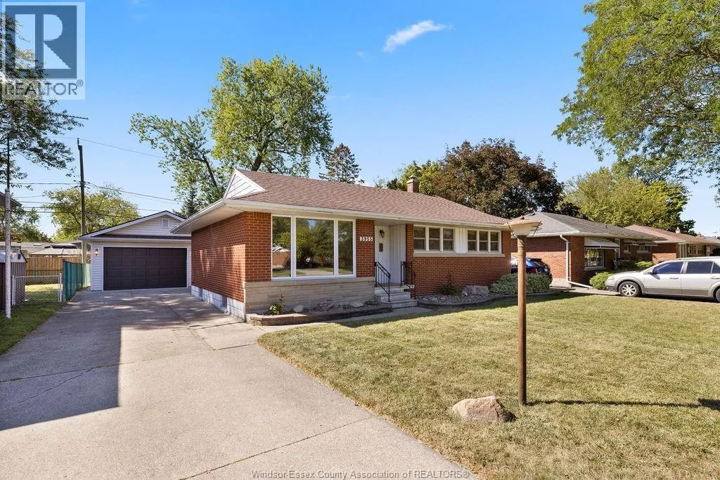 3955 MOUNT ROYAL DRIVE
