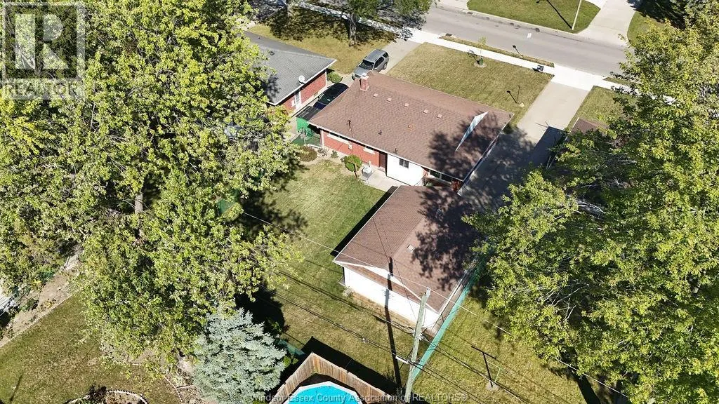 3955 MOUNT ROYAL DRIVE
