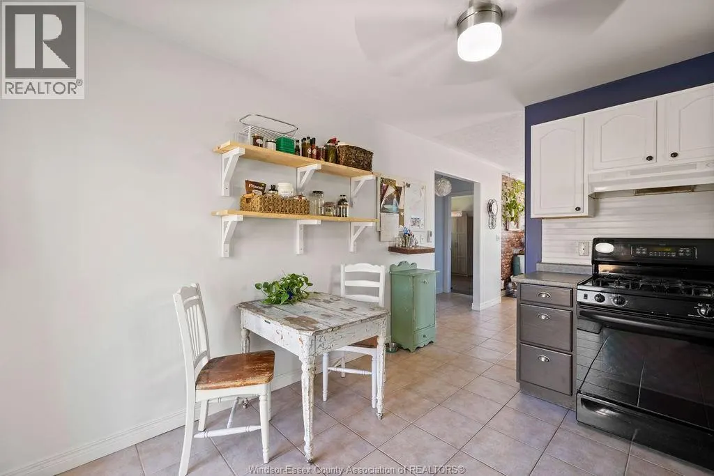 294 ERIEVIEW